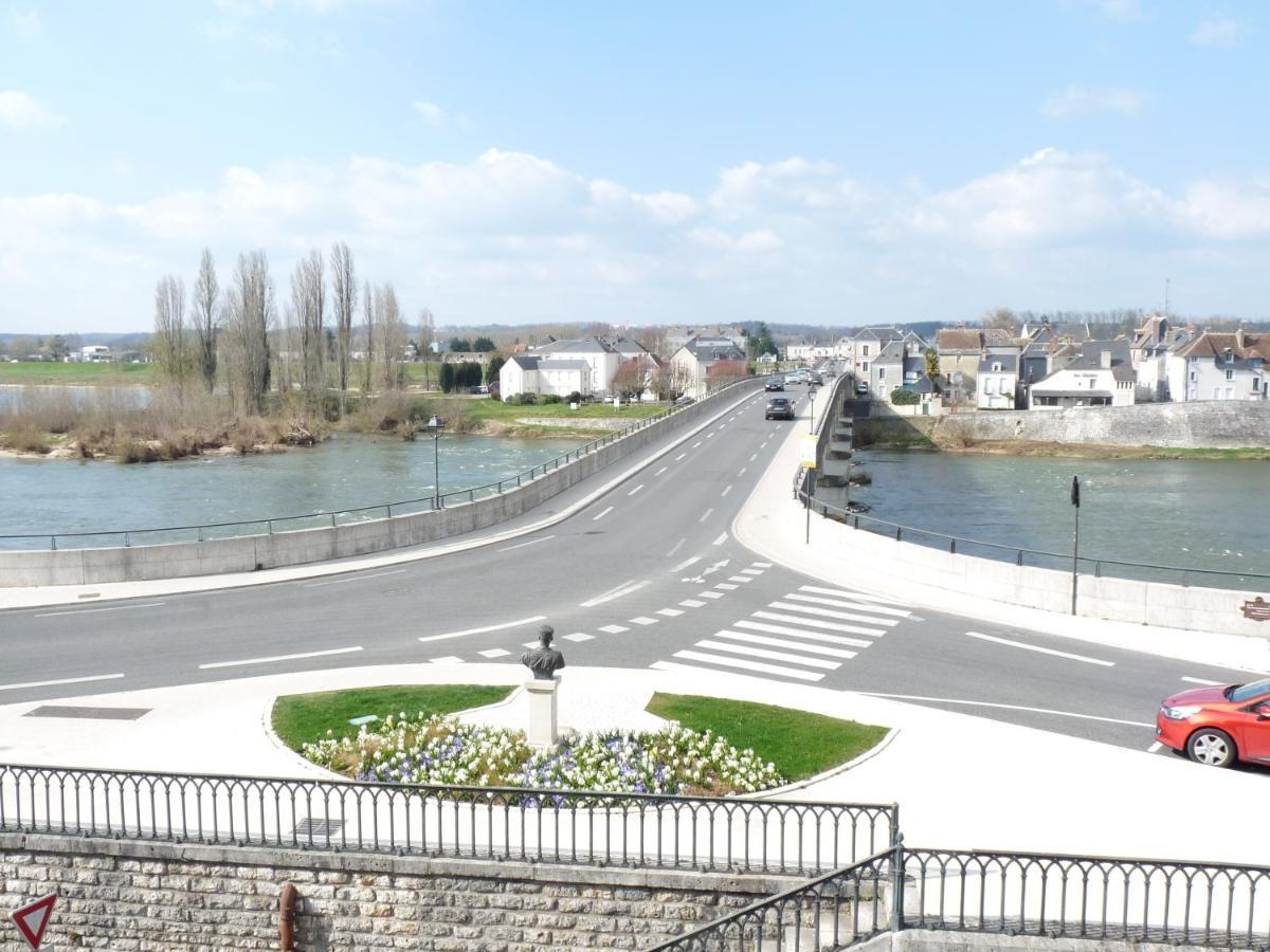 阿姆博斯Le Pont Royal公寓 外观 照片